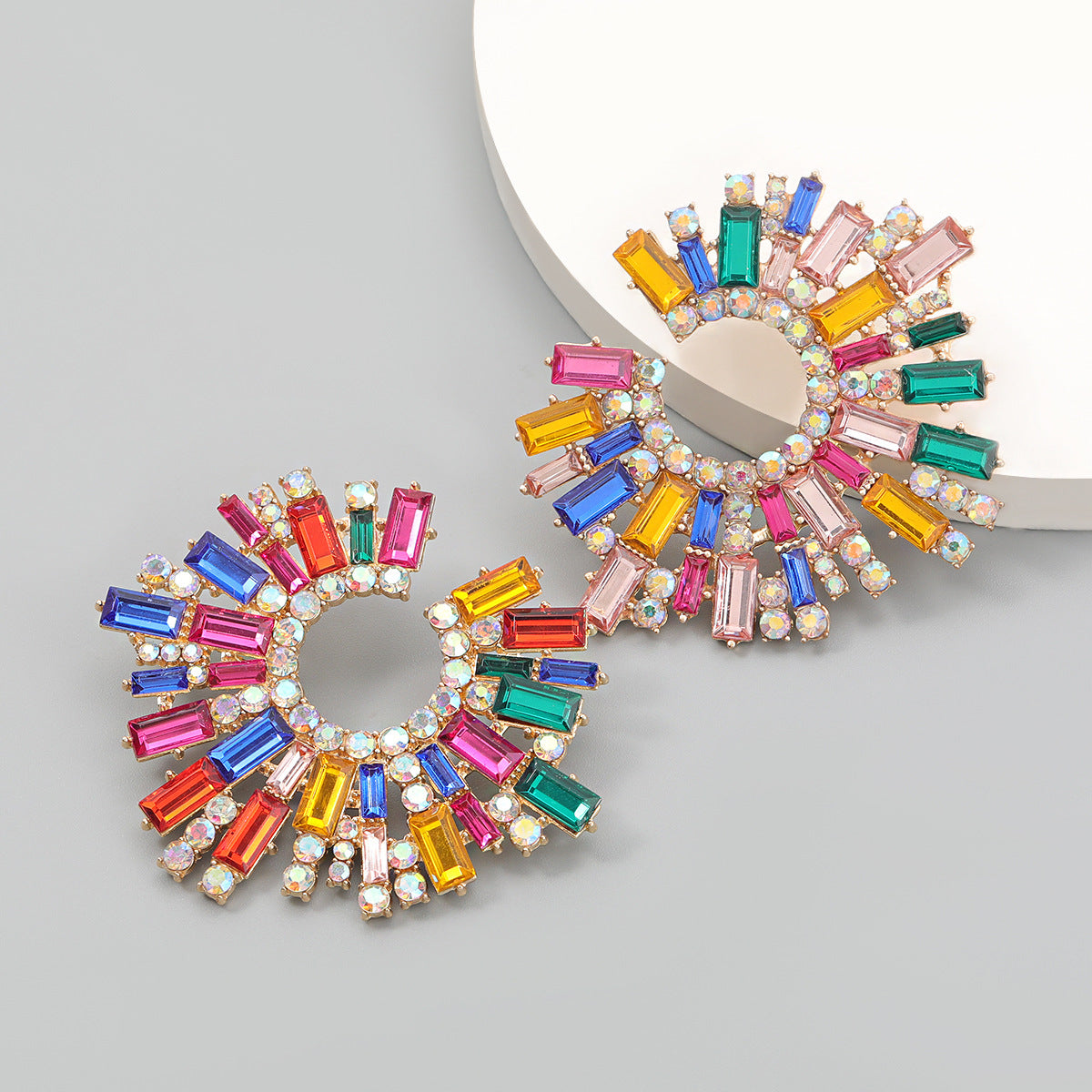 Wholesale Water Diamond Sunflower Alloy Earrings